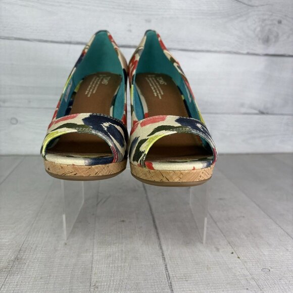 Toms STELLA Abstract Floral Canvas Peep Toe Cork Wedge Heel Slip On Shoes Size 9 - Picture 4 of 16